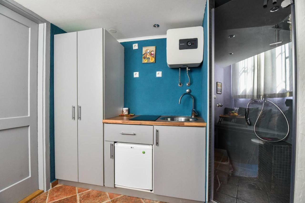 Aurora Tiny Apartment Zara Esterno foto